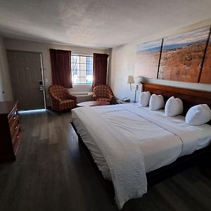 King Room Non-Smoking
